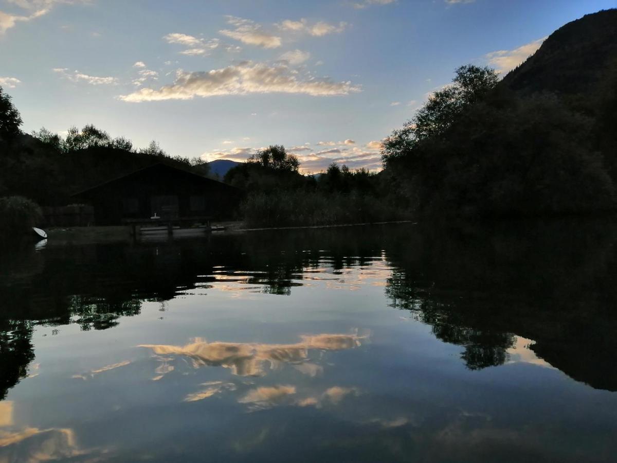 Ferienwohnungen Schiller Landskron ภายนอก รูปภาพ