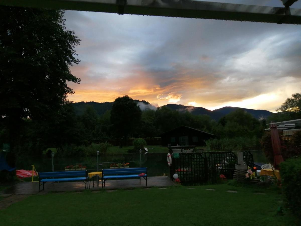 Ferienwohnungen Schiller Landskron ภายนอก รูปภาพ