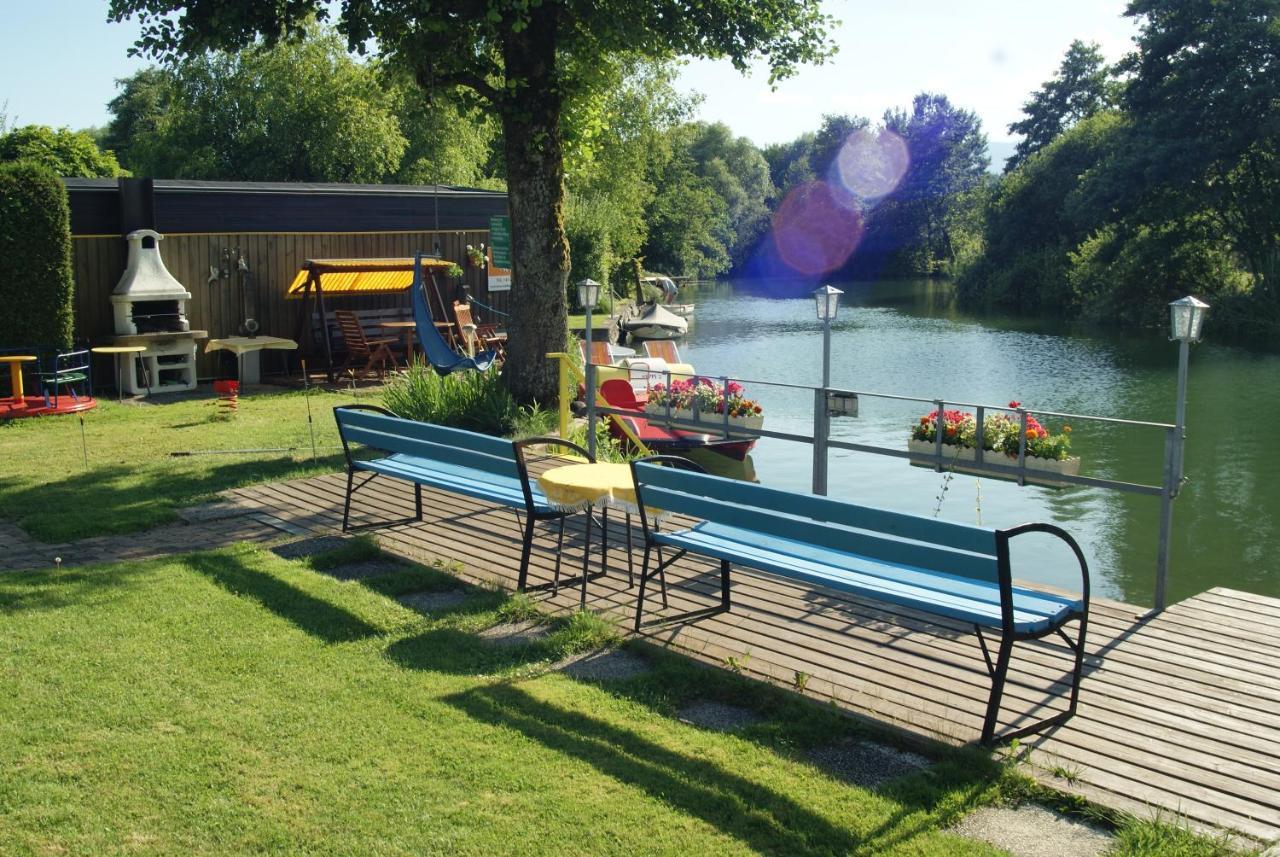 Ferienwohnungen Schiller Landskron ภายนอก รูปภาพ